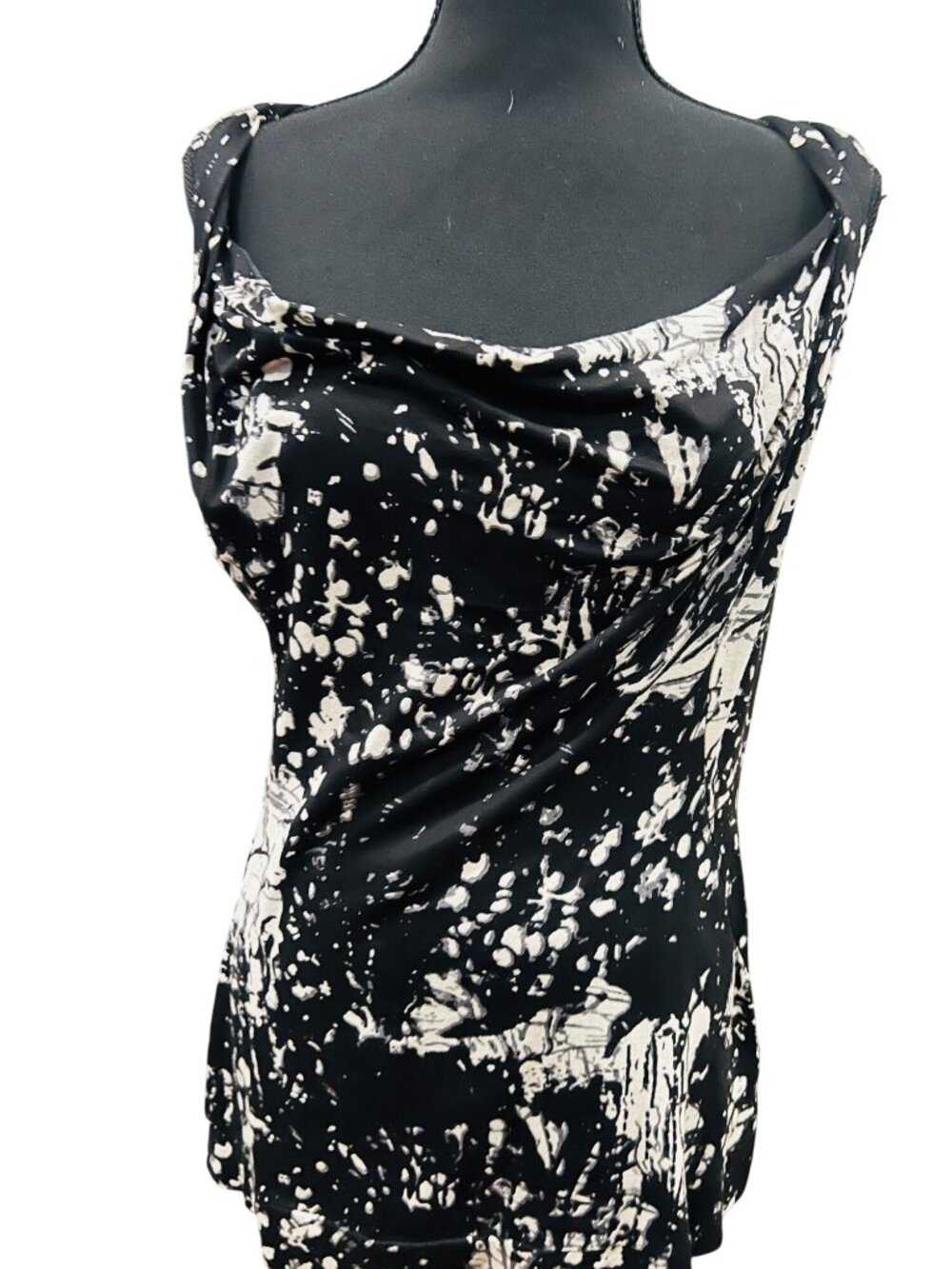 David Bitton Buffalo Ladies sleeveless blouse, size large, beaded in back, semi